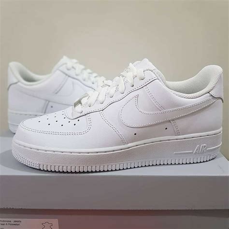 nike air force keilabsatz|Nike Air Force 1 shoes.